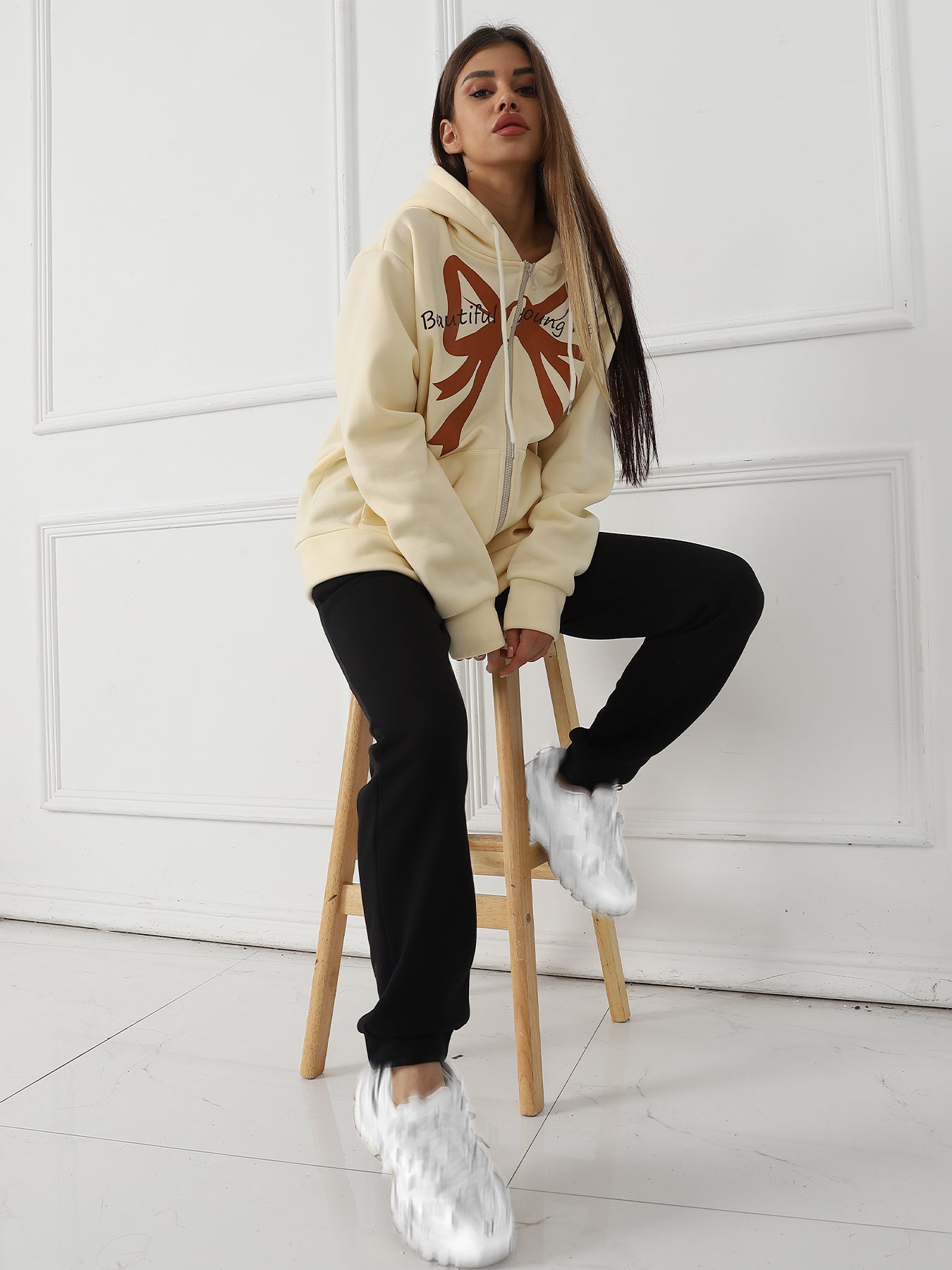 Women's Long-Sleeve Cozy Casual Sweatshirt